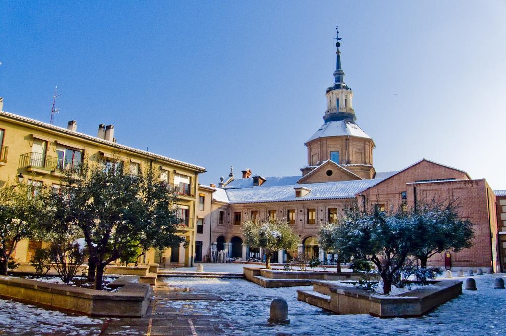 Ciudad De Alcala Otel Alcalá de Henares Dış mekan fotoğraf