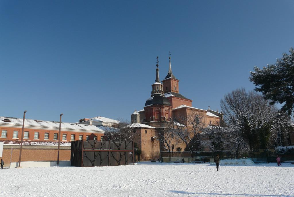 Ciudad De Alcala Otel Alcalá de Henares Dış mekan fotoğraf