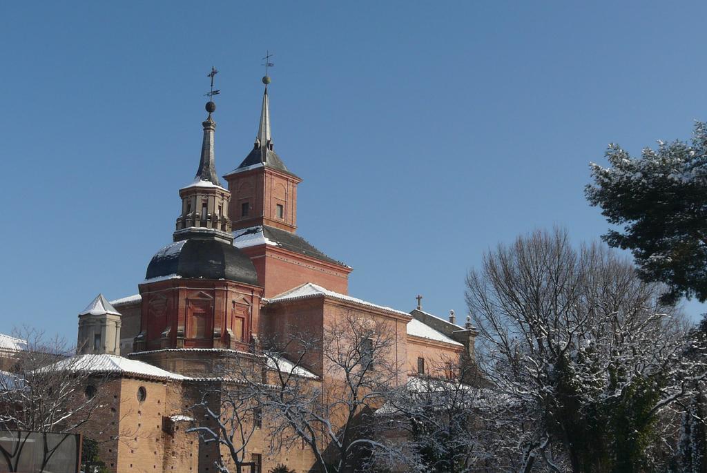 Ciudad De Alcala Otel Alcalá de Henares Dış mekan fotoğraf